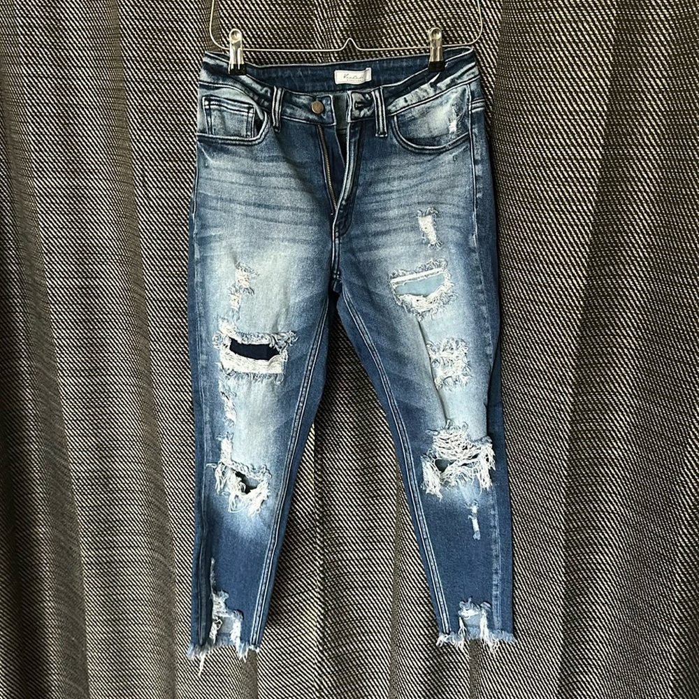 Kancan skinny crop distressed jeans